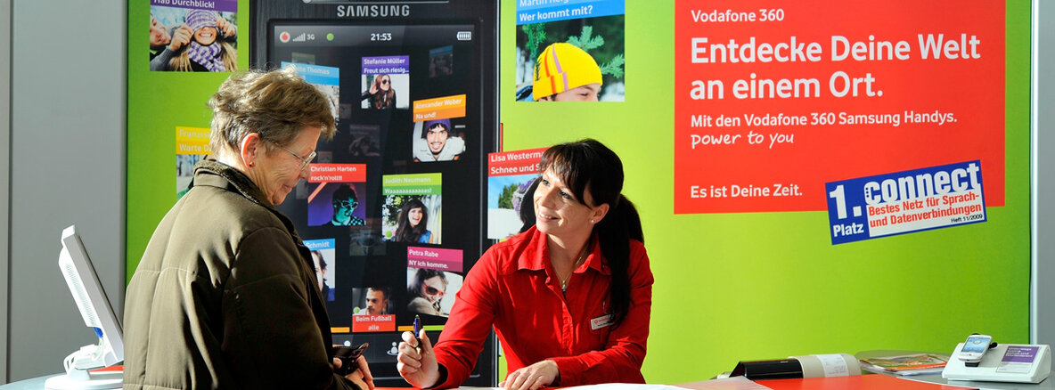 EURONICS-Lux-Team-Vodafone-Shop.jpg