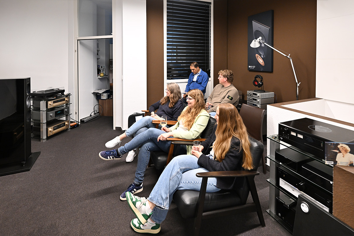 2025-07-Reymer-Koeln-35-HiFi-Stammtisch.jpg