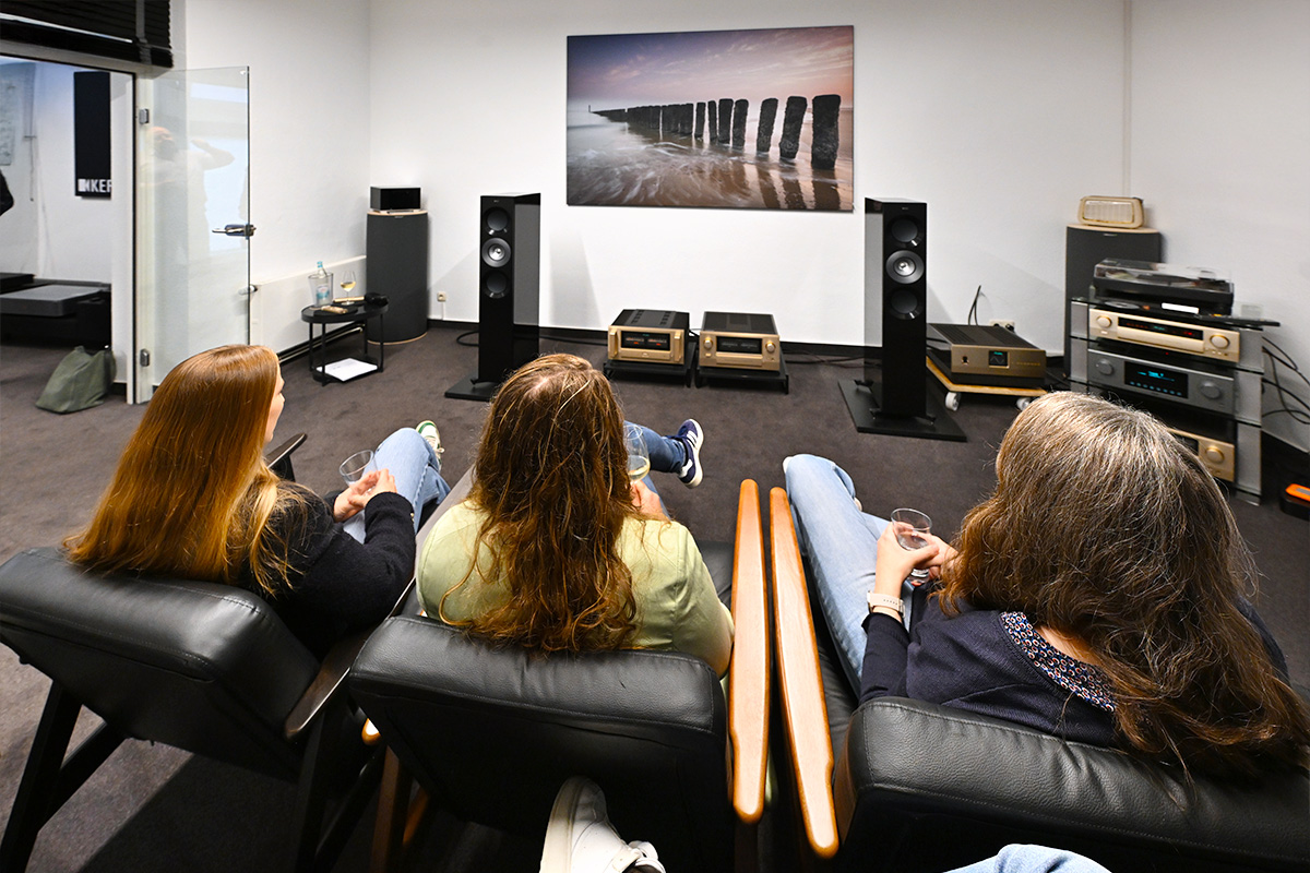 2025-07-Reymer-Koeln-36-HiFi-Stammtisch.jpg