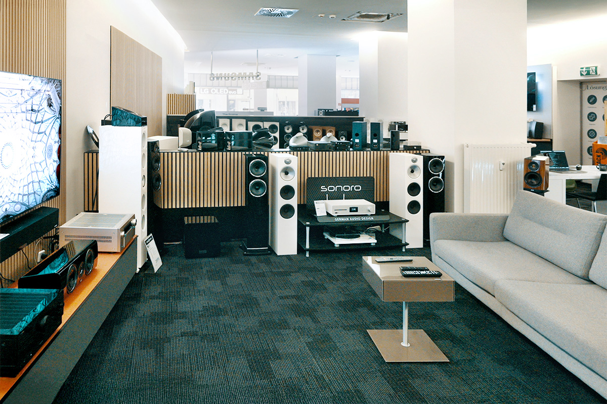 2507-Schoene-Leipzig-POS-HiFi-Audio-2.jpg