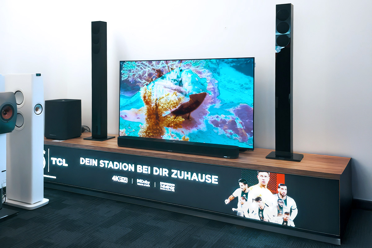 2507-Schoene-Leipzig-POS-TV-HiFi-2a.jpg