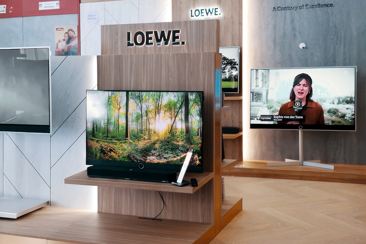 2507-Schoene-Leipzig-POS-TV-Loewe.jpg