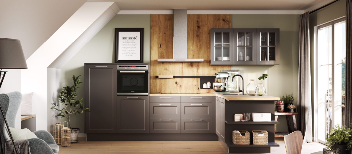 1280x560_haecker5.jpg