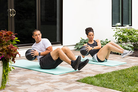 garmin_venu-sq_lifestyle_sport.jpg