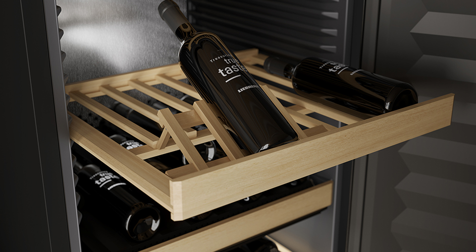//image.euronics.de/fileadmin/medien/ZENTRALE/Markenwelt/Liebherr/Update_07-2024/Wein-Technologien/euronics-mw-liebherr-wein-technologien-bild-6.jpg