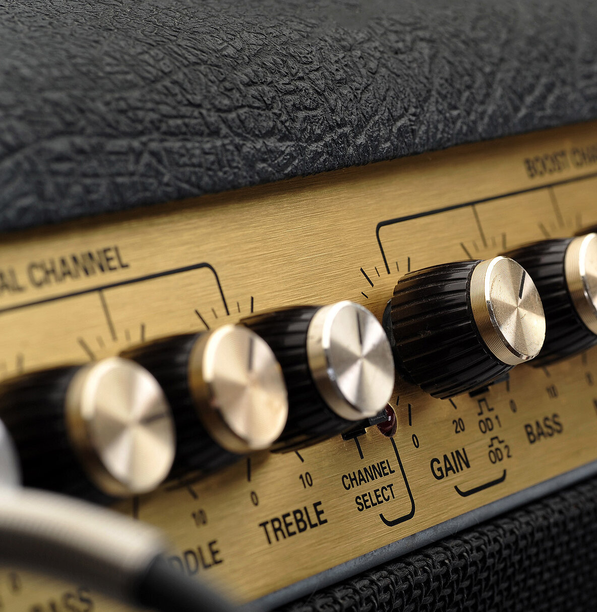 euronics_mw_canton_hifi_fuellbild_innovation.jpg