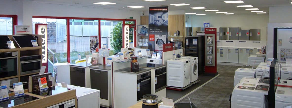 EURONICS_Roemhild_Laden_Bild9.jpg