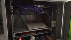 Serverschrank.jpg