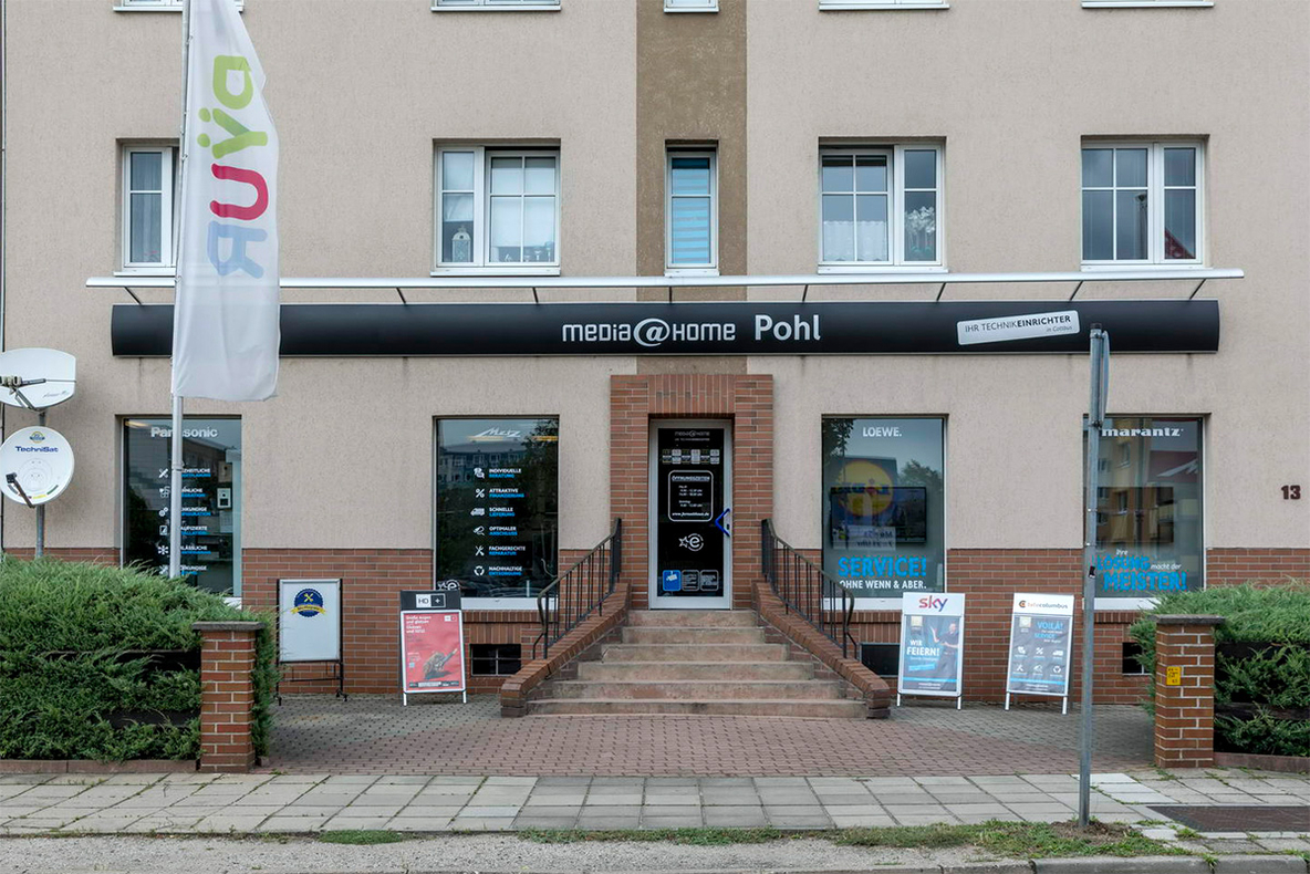 2021-BS-Pohl-Cottbus-POS-aussen-front.jpg