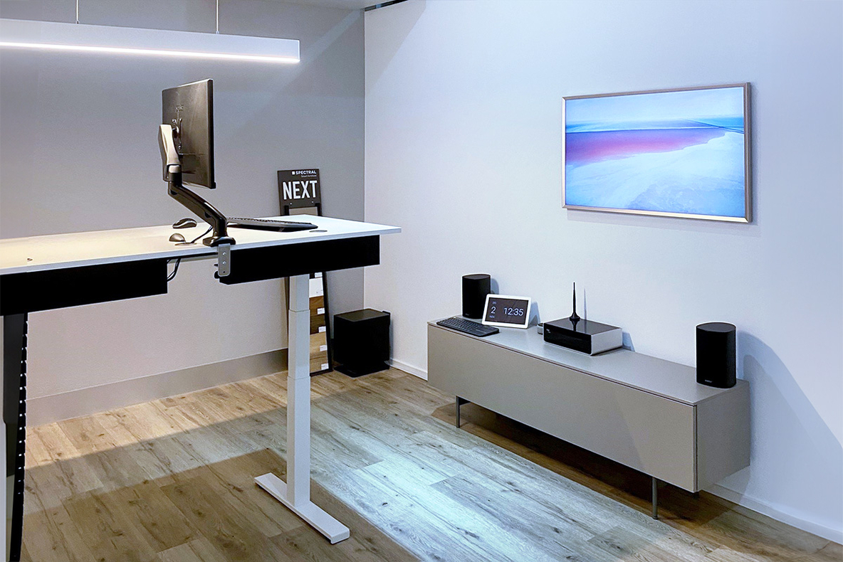 2023-11-BS-Eberwein-Heilbronn-POS-Innen-Office-Buero-Loesungen.jpg