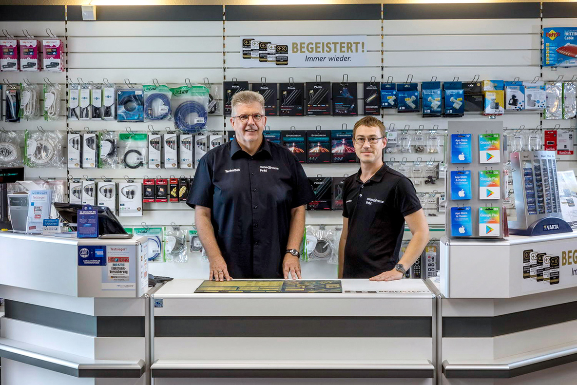 2021-BS-Pohl-Cottbus-POS-innen-Empfang.jpg