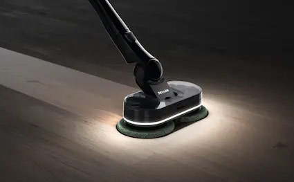OMC-38978_miele-erlebniswelt-staubsauger_Triflex-HX3_4sp-360grad.jpg