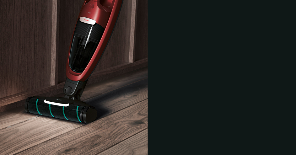 //image.euronics.de/fileadmin/medien/ZENTRALE/Markenwelt/AEG/AEG_Wellbeing_2022/Raumpflege/QX7/euronics_mw_aeg_age-wellbeing_raumpflege_QX7_text-bildelement-5.jpg