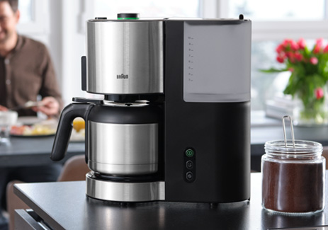 Braun-MW-Kachel-Kaffeemaschine.jpg