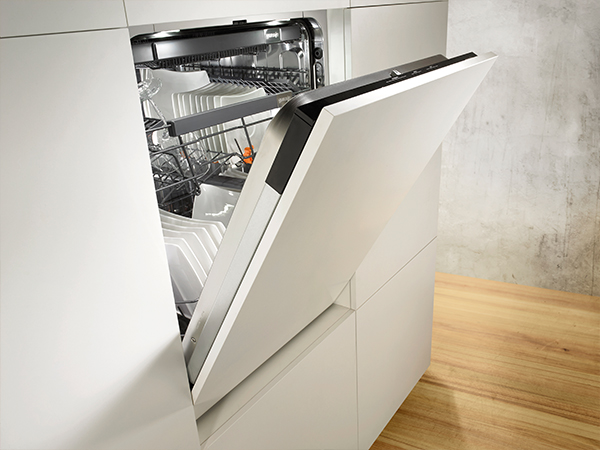 euronics_mw_spuelen_3.jpg