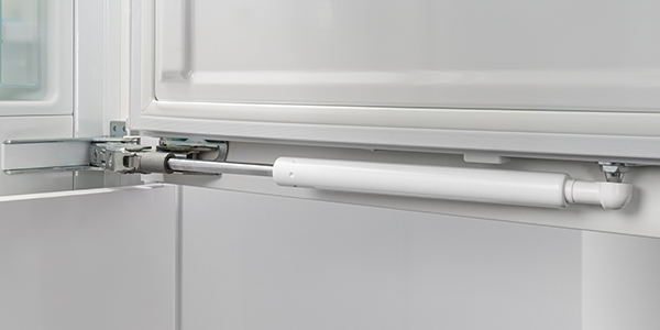 euronics-mw-liebherr-serien-plus-softsystem_m.jpg