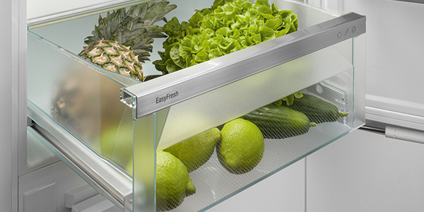 euronics-mw-liebherr-serien-pure-easyfresh_m.jpg