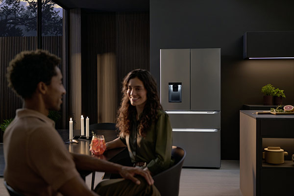 euronics-mw-bild-frenchdoor-moodlight_mobile.jpg