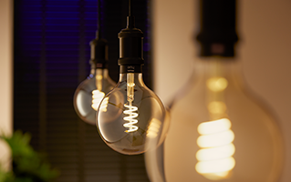 euronics_mw_philips-hue_startseite_kachel_leuchtmittel.png