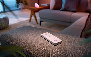 euronics_mw_philips-hue_startseite_kachel_zubehoer.png