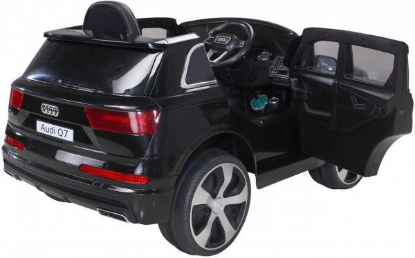 Actionbikes Elektro Kinderauto Kinderfahrzeug Audi Q7 Highdoor SUV schwarz EURONICS