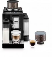 EXAM440.55 B Rivelia Milk Kaffee-Vollautomat Onyx Black, Milchbehälter, Latte Macchiato/Cappuccino, 19 bar, 1,4 l, schwarz