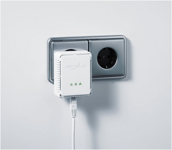 Devolo DLAN 200 AV Wireless N Starter Kit Im