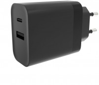 Universal Adapter