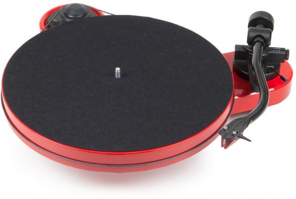 RPM-1 Carbon 2M Red Plattenspieler hochglanz rot