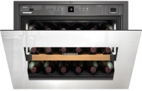 WKEgw 582-21 Weinklimaschrank glas/weiß