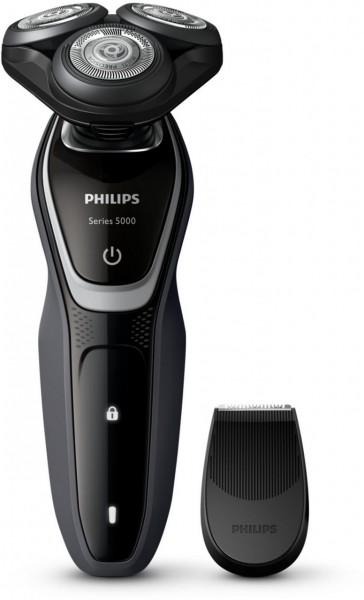 Philips Rasierer Series 5000 + Reinigungsflüssigkeit in
