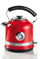 Moderna 1,7 Liter Wasserkocher rot