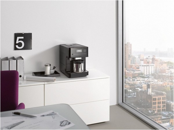 Miele CM 6350 Black Edition Kaffee-Vollautomat schwarz | EURONICS 