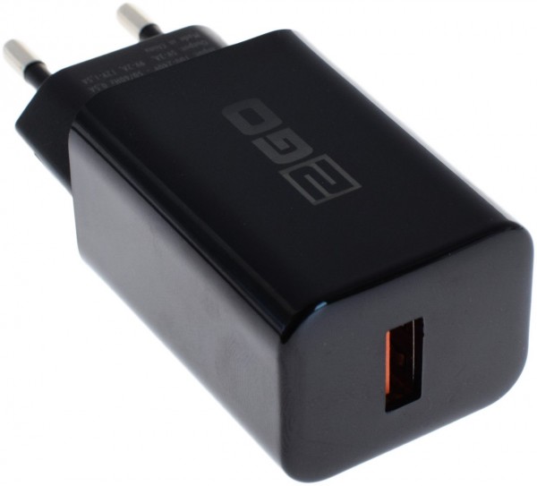 USB Schnellladegerät (18W) schwarz