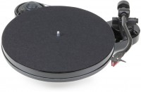 RPM-1 Carbon 2M Red Plattenspieler hochglanz schwarz