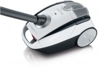 BC 7035 Snowlight Bodenstaubsauger weiß/platingrau, mit Beutel, HEPA-Filter, 2 l Staubvolumen, 8 m Reichweite, Parkett-Bürste