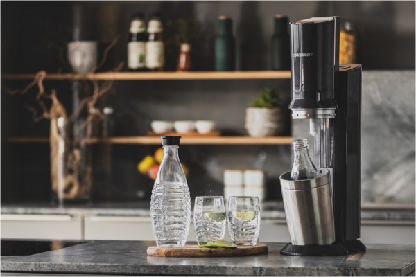 SodaStream Crystal 3.0 Aktionspack 3 Karaffen Trinkwasser-Sprudler titan