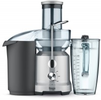 The Nutri Juicer Cold Entsafter silber