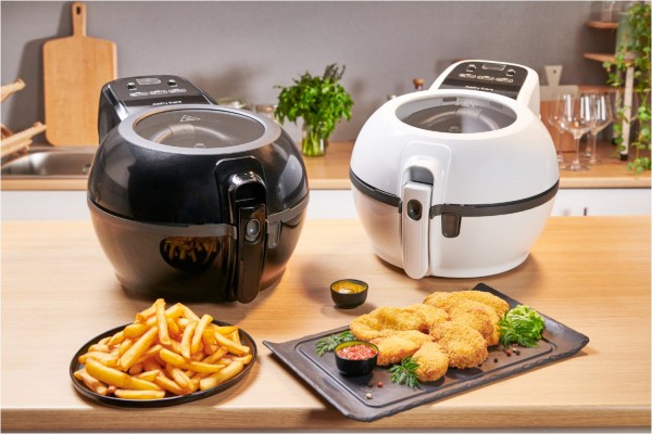 Tefal FZ7228 Actifry Extra Heißluft-Fritteuse Schwarz | EURONICS