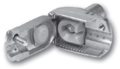 IEC-Winkelstecker geschraubt