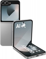 Galaxy Z Flip6 (256GB) Smartphone silver shadow, 12 GB RAM, 50 MP Kamera, 6,7 Zoll Display, 5G, Android